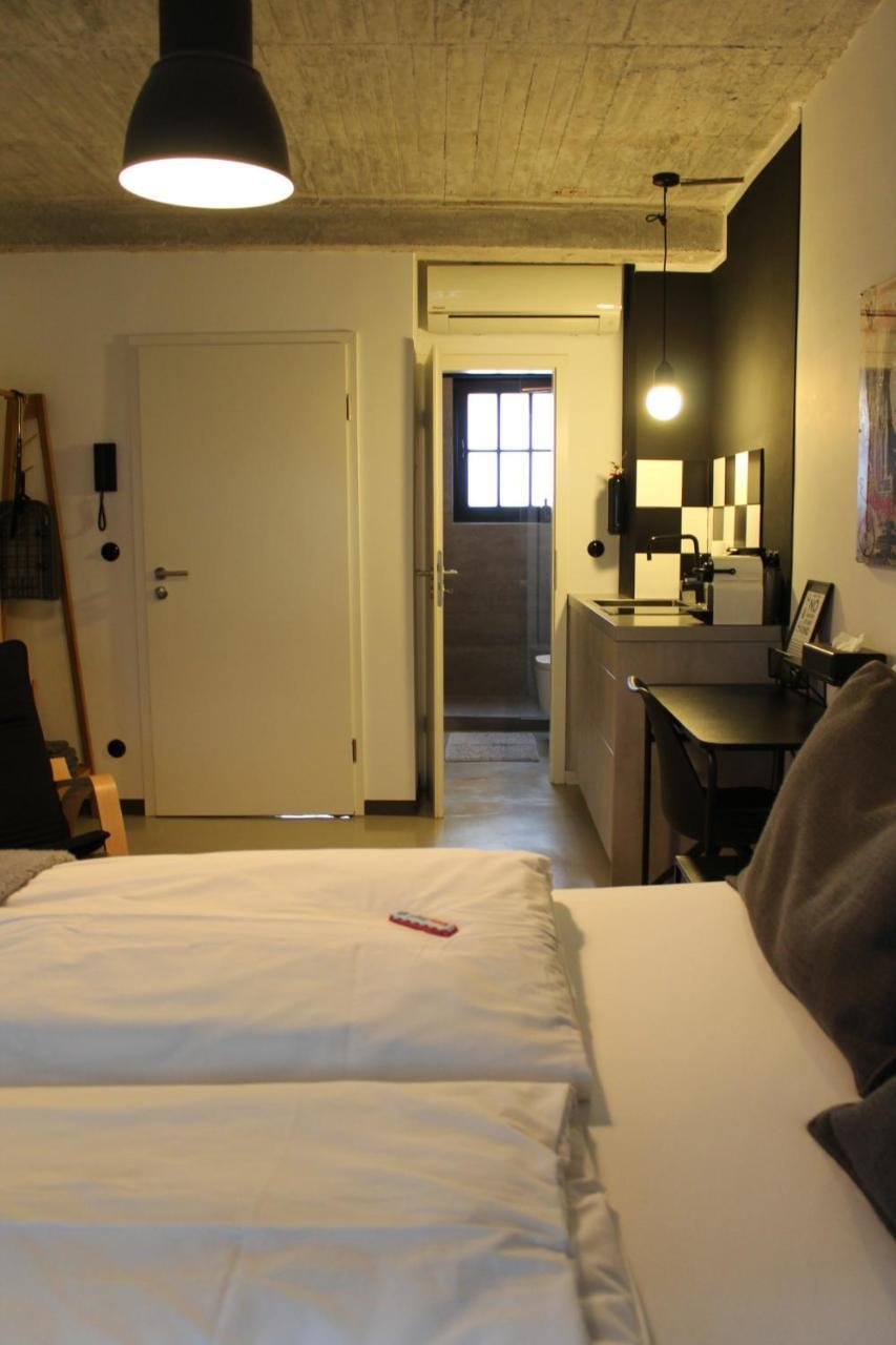 Square Rooms 20 Dusseldorf Luaran gambar